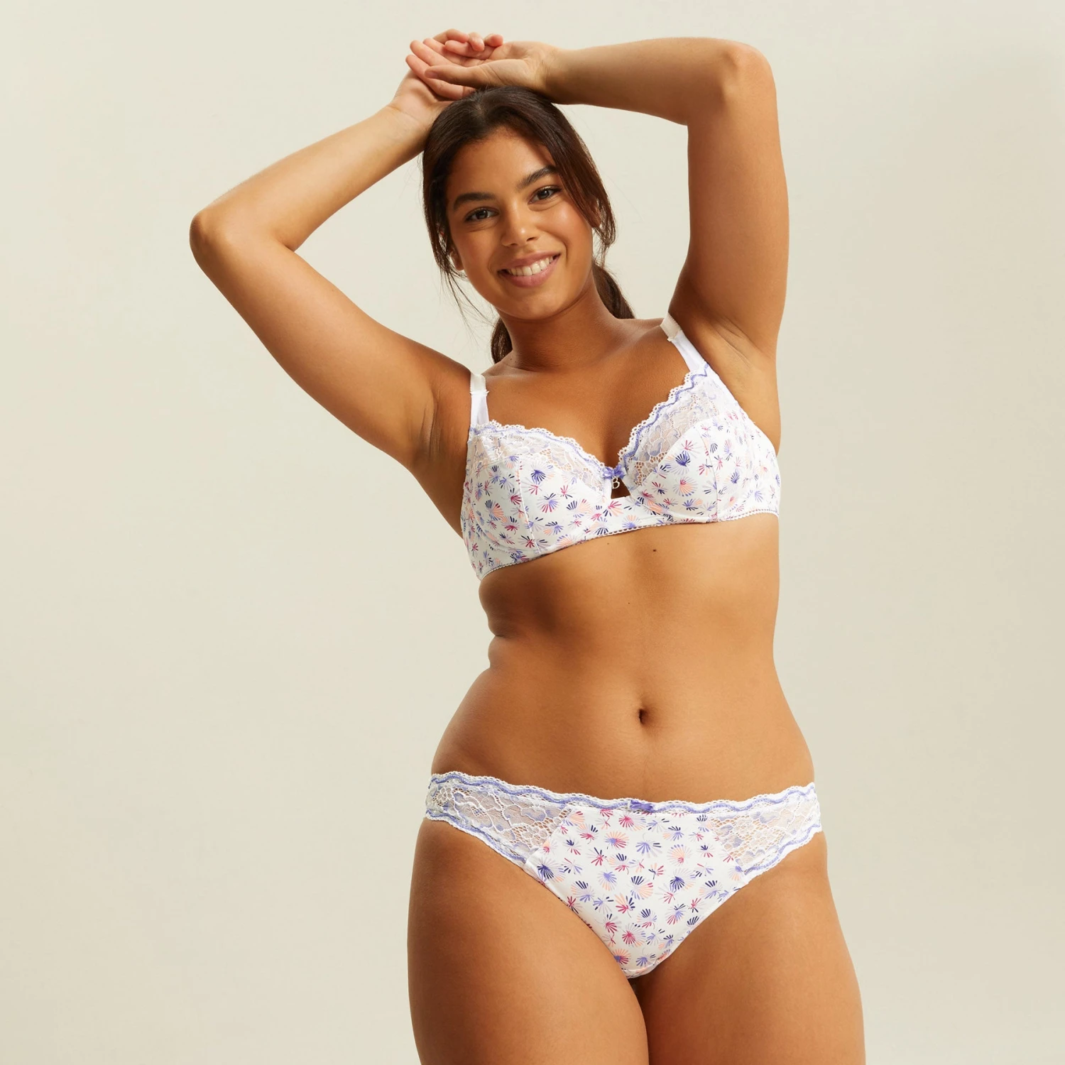 Culotte Blanche LUCCIA TWIST – Image 4
